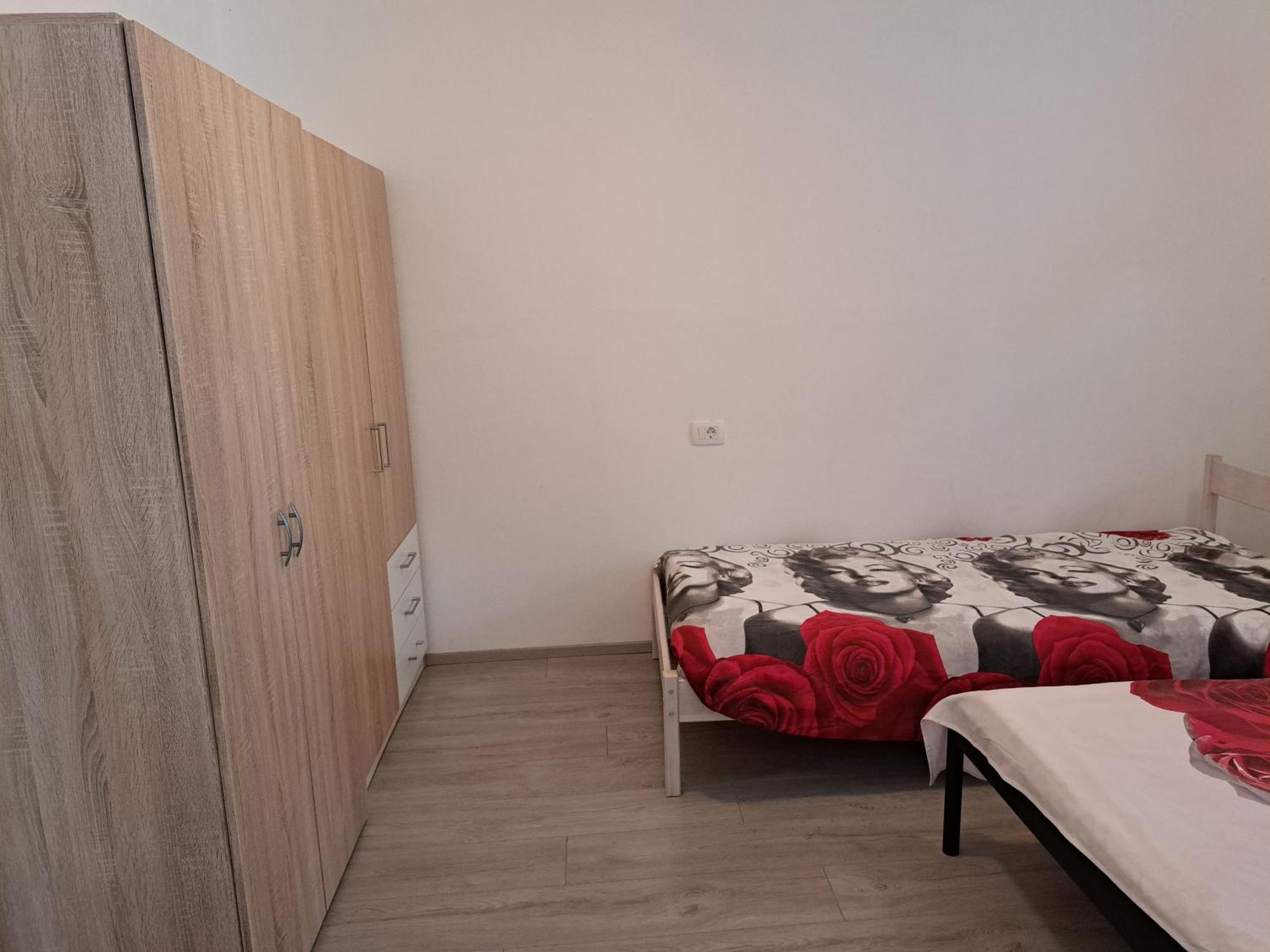 Apartmaji סטרוניאן מראה חיצוני תמונה